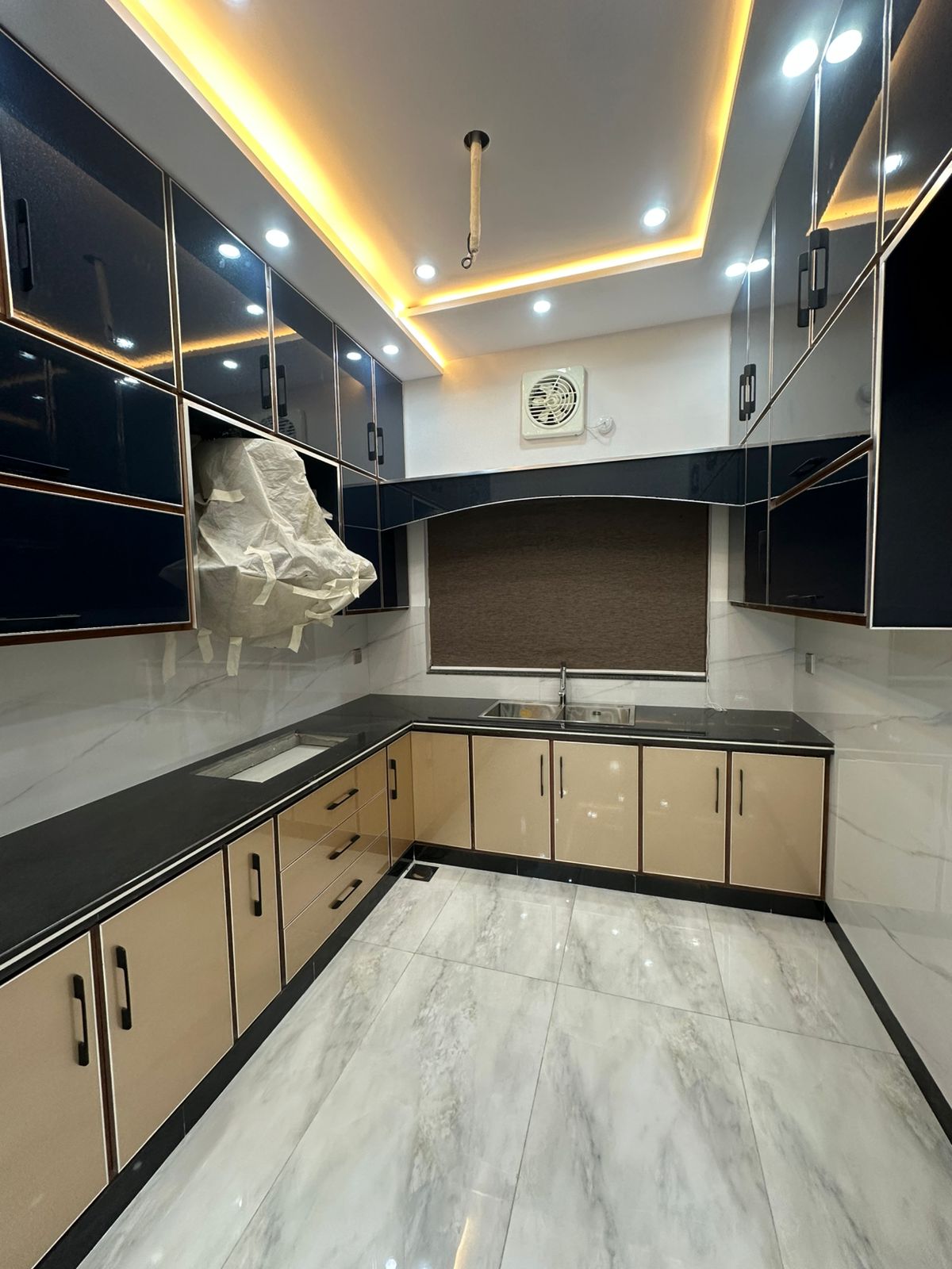 10 Marla House in Talha Block - Image 6