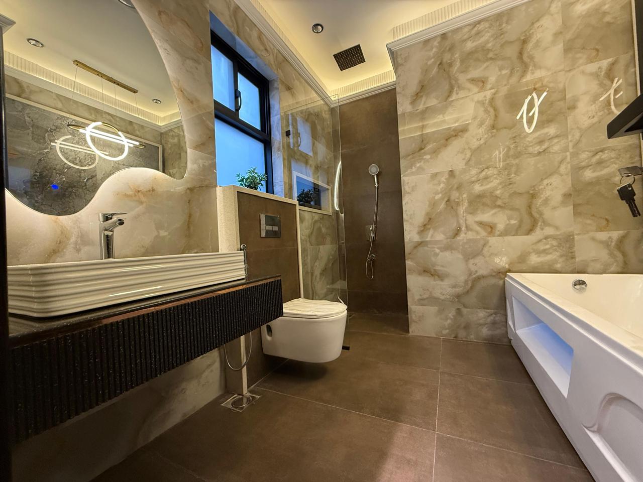 10 Marla Luxury Designer Furnished House - Image 10